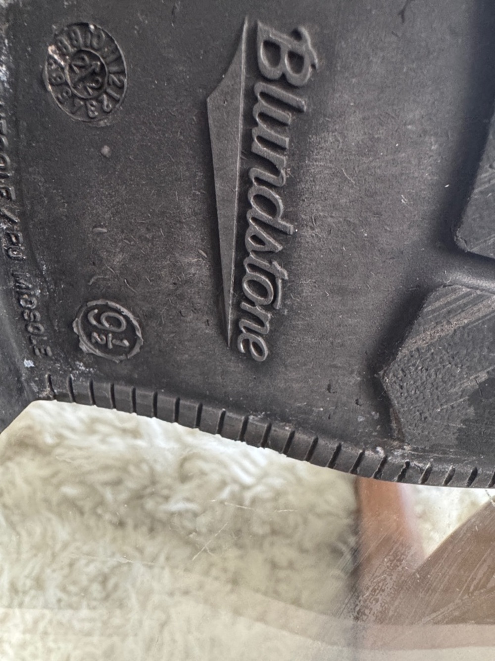 Blundstone Black Leather Chukka Boots - Picture 7 of 8